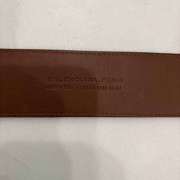 Balenciaga brown/tan leather belt with Rose Gold Hardware Very Good condition!